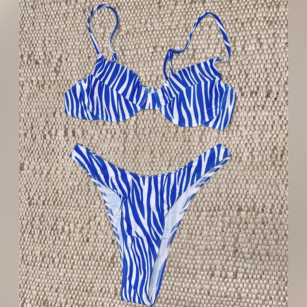 Blue zebra bikini